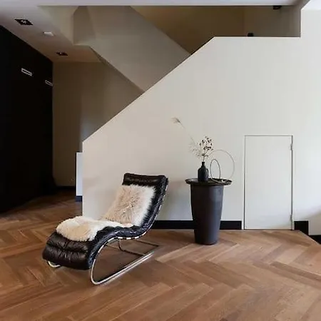 Luxury Retreat In The Heart Of Holland's Tulip Fields, Beaches & Dunes Villa