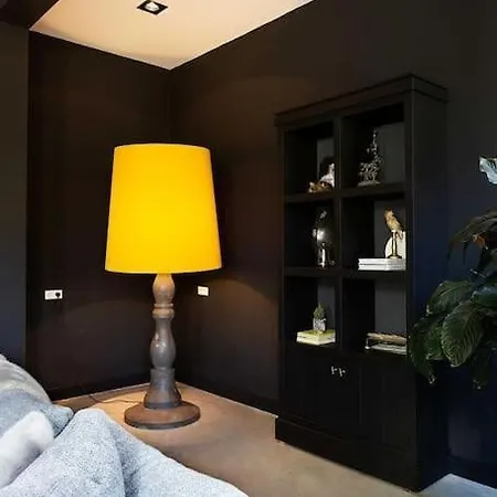 Luxury Retreat In The Heart Of Holland's Tulip Fields, Beaches & Dunes *