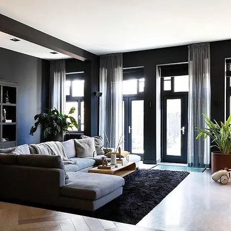 Villa Luxury Retreat In The Heart Of Holland's Tulip Fields, Beaches & Dunes *